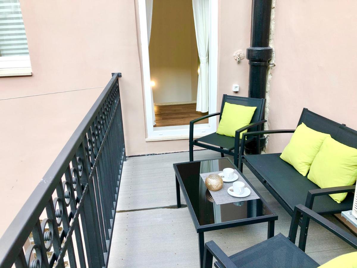 Hedone Luxury Apartment With Free Parking Pula Bagian luar foto