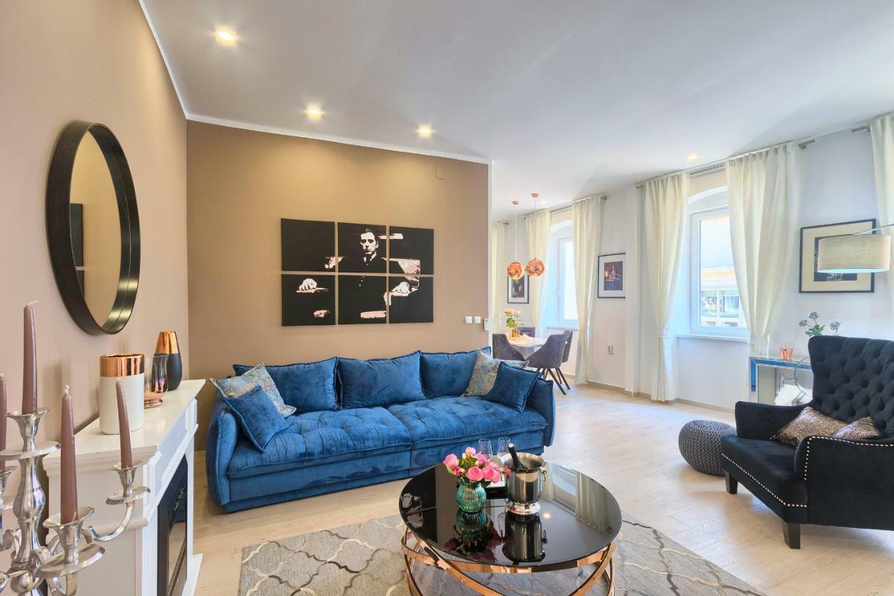 Hedone Luxury Apartment With Free Parking Pula Bagian luar foto