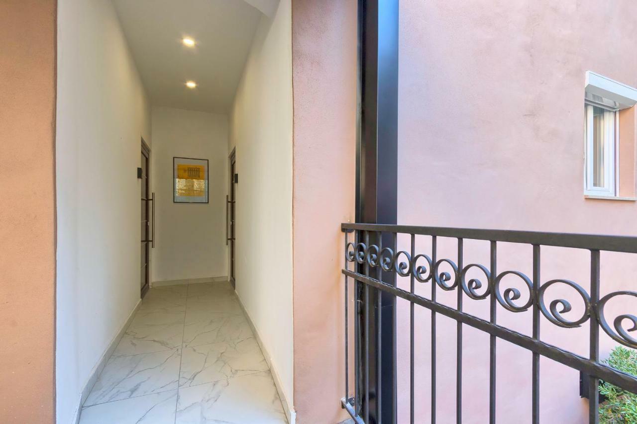Hedone Luxury Apartment With Free Parking Pula Bagian luar foto
